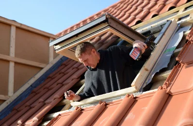 Pose de fenêtres de toit Velux à Arboras